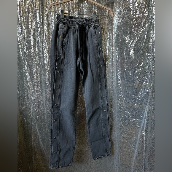 Boohoo Man Tall Straight Leg Popper Elastic Waist Jean - Picture 6 of 16